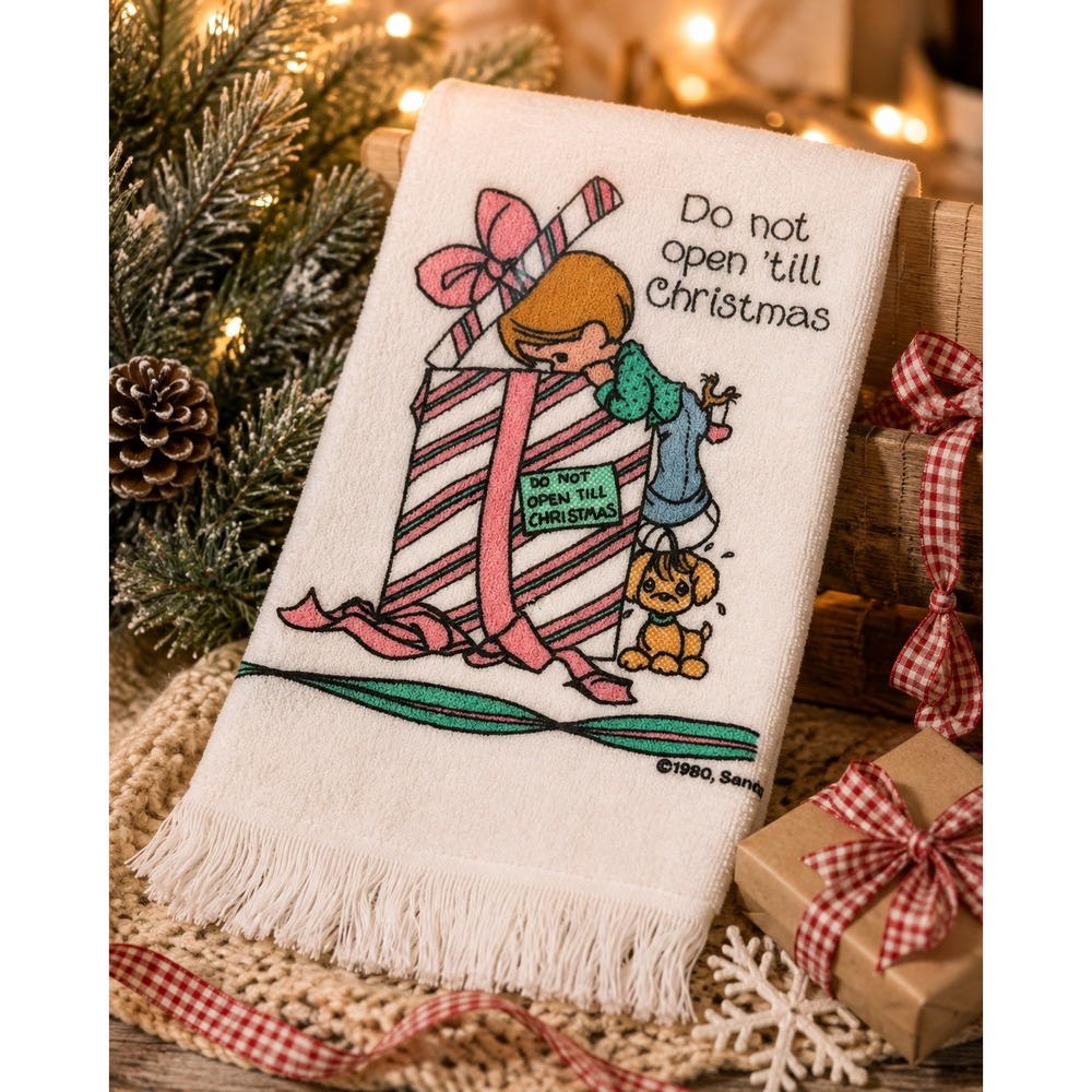 Vintage 1990 Precious Moments Hand Towel Do Not Open Till Christmas Made in USA